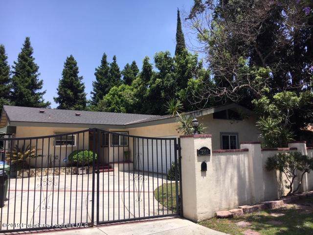 12807 Chandler Boulevard - Photo 1