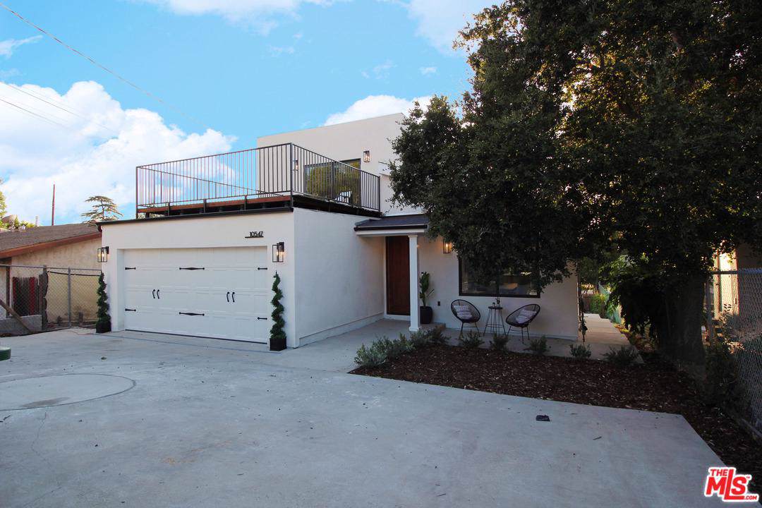 10547 Samoa Avenue - Photo 1