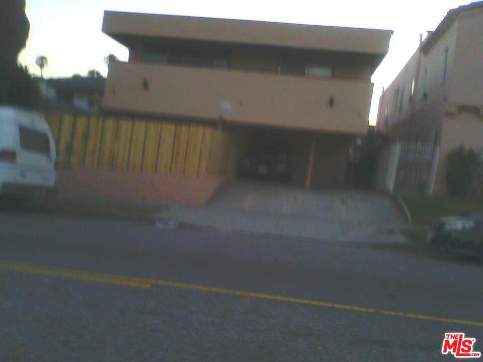 1511 Redondo - Photo 1