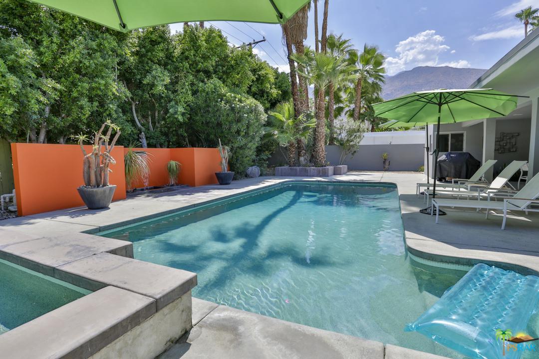 1127 Mesquite Avenue - Photo 1