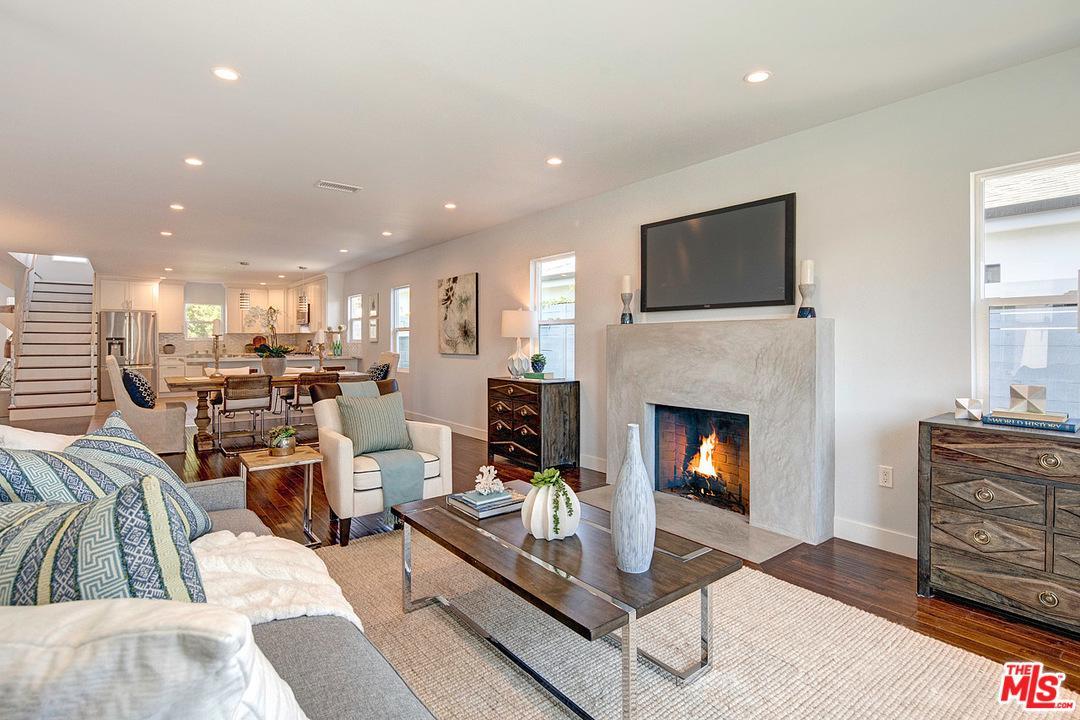 6431 85TH Street - Photo 1