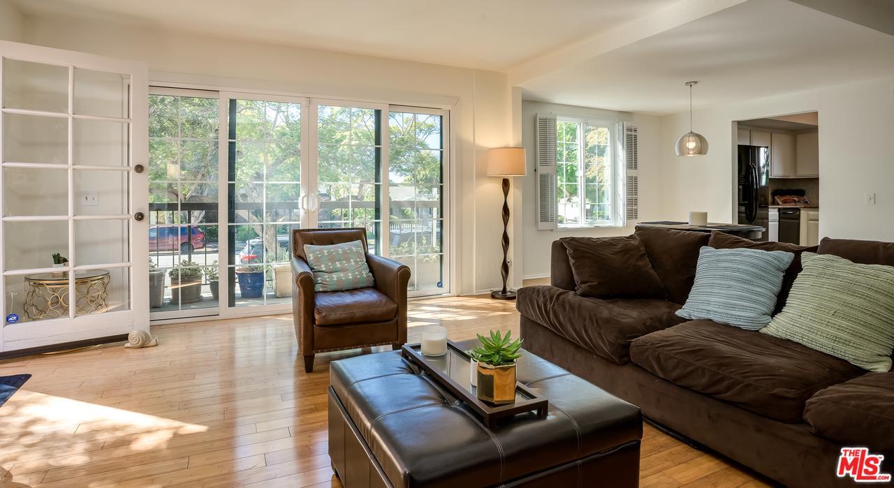 1833 11TH Street - Photo 1