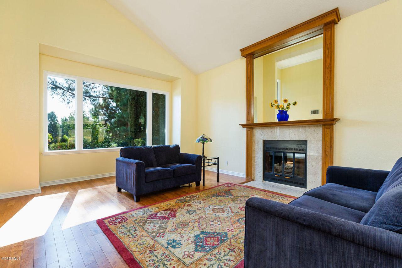 5589 Heatherton Drive - Photo 1