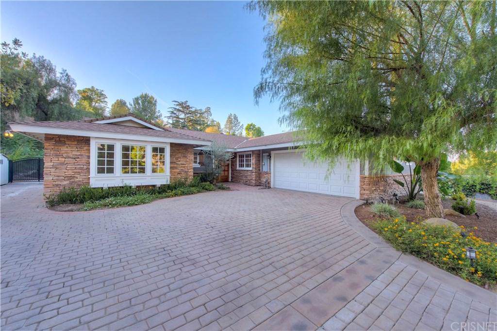4817 Don Juan Place - Photo 1