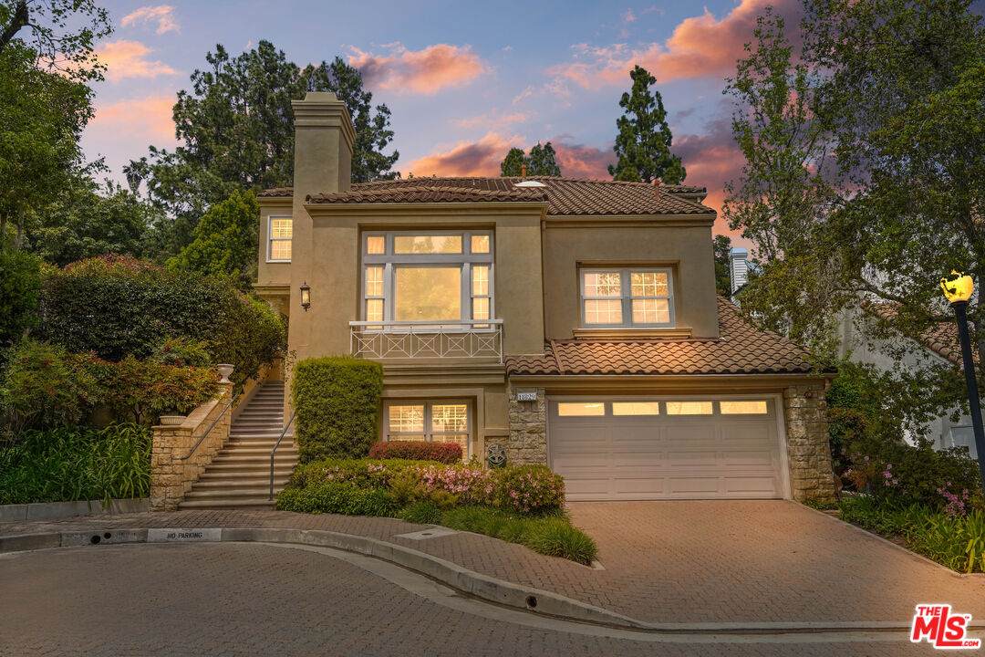 11829 Henley Ln - Photo 1