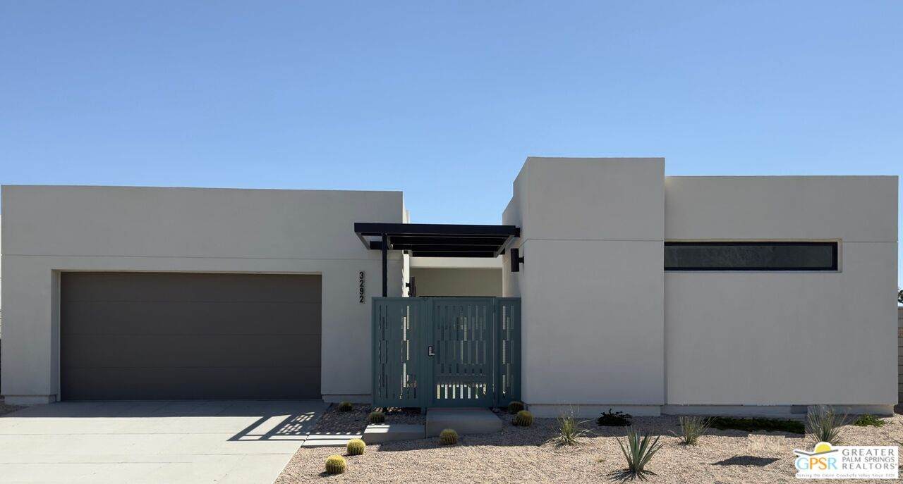 3292 Ambassador Dr - Photo 1