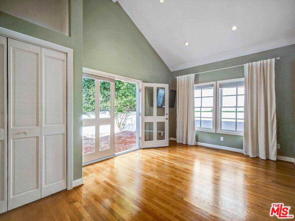 3897 Rambla Orienta - Photo 1