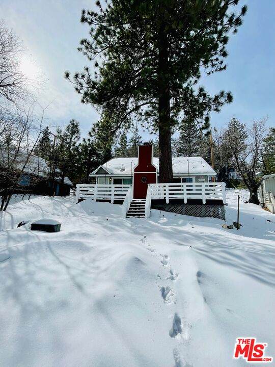 2337 Lookout Dr - Photo 1