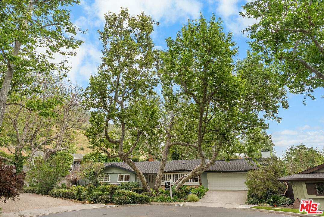 30604 Sicomoro Dr - Photo 1
