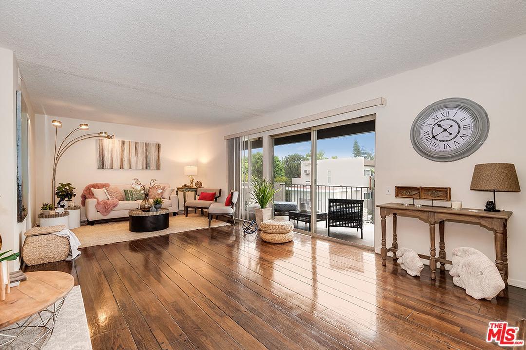 3300 Sepulveda - Photo 1