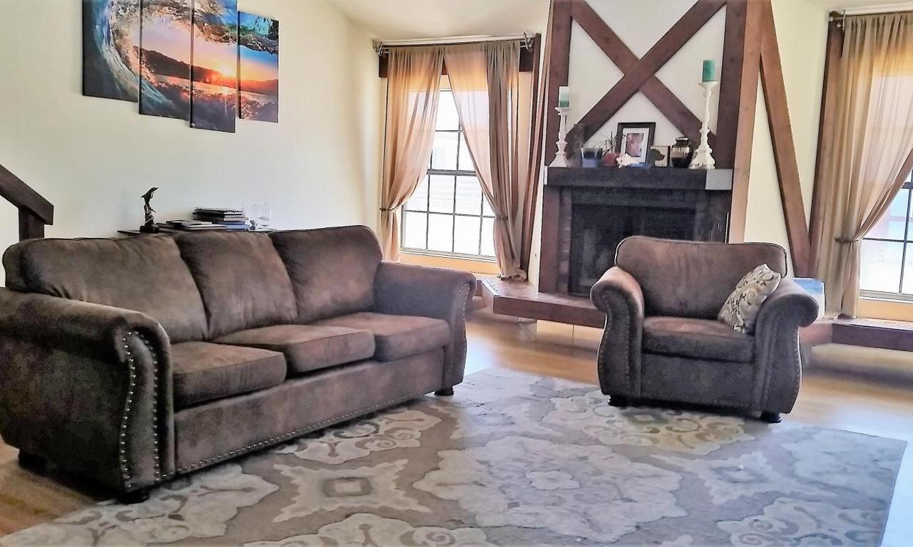221 Cahuenga Drive - Photo 1