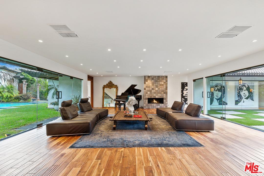 1240 Loma Vista Drive - Photo 1