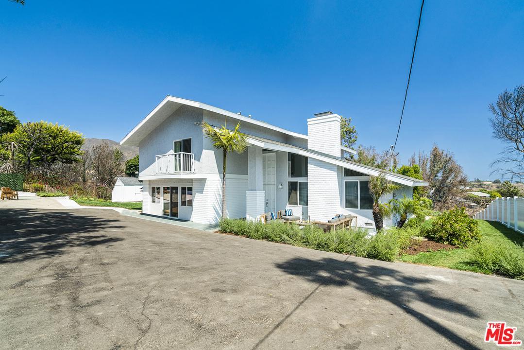 5742 Busch Drive - Photo 1
