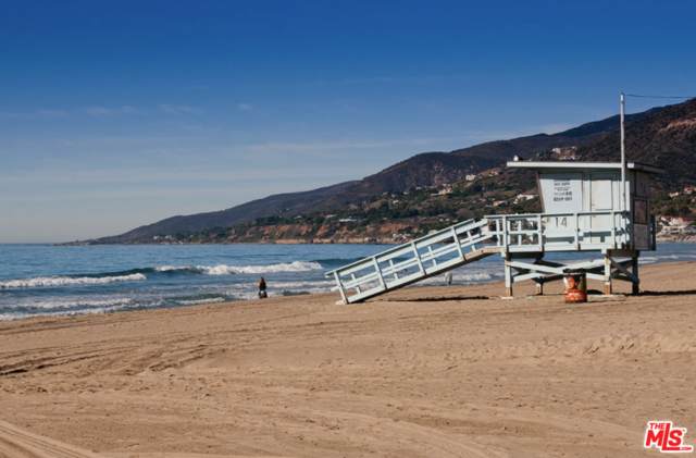 6445 Kanan Dume Rd - Photo 1
