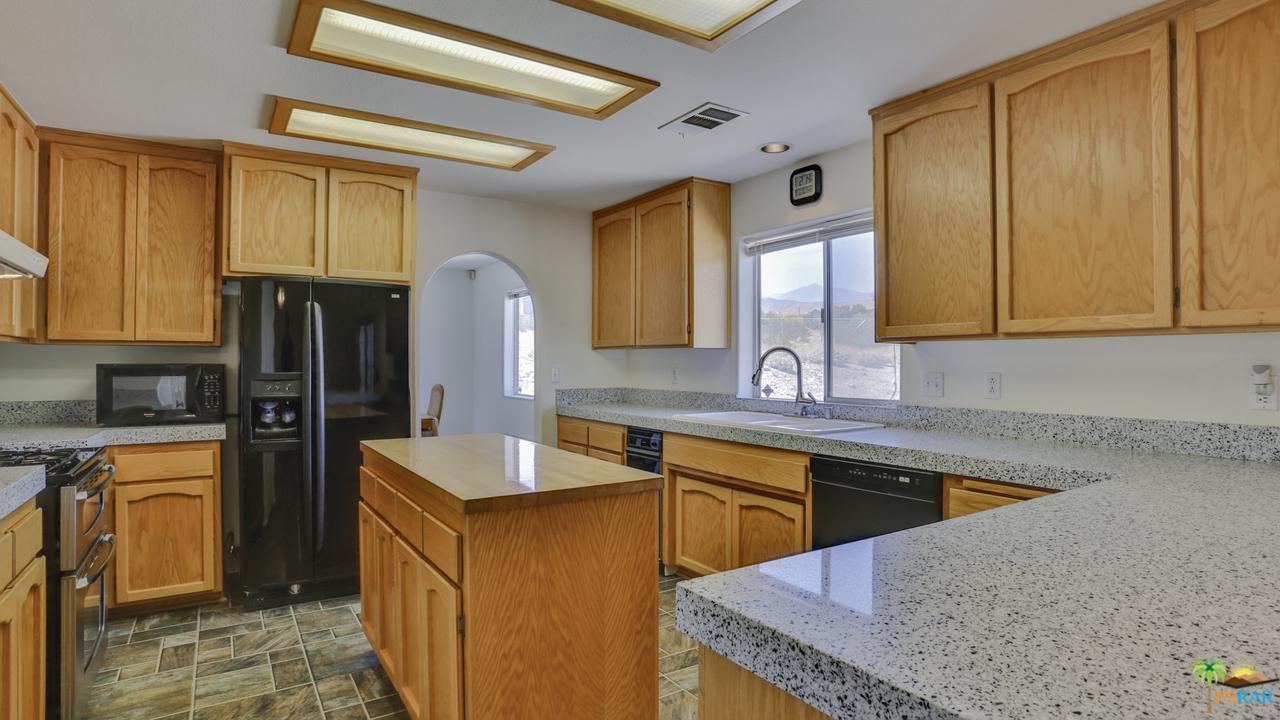 61090 Deronda Avenue - Photo 1