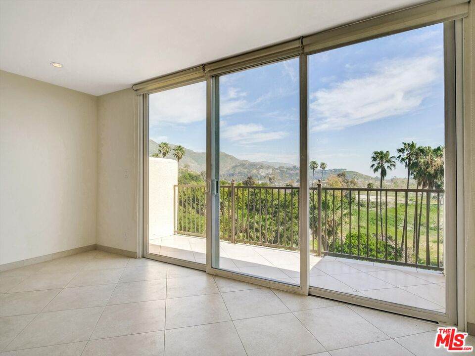 23901 Civic Center Way - Photo 1