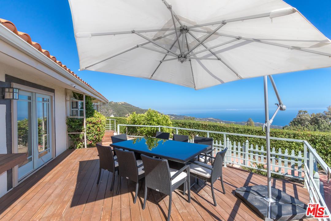 540 Schueren Road - Photo 1