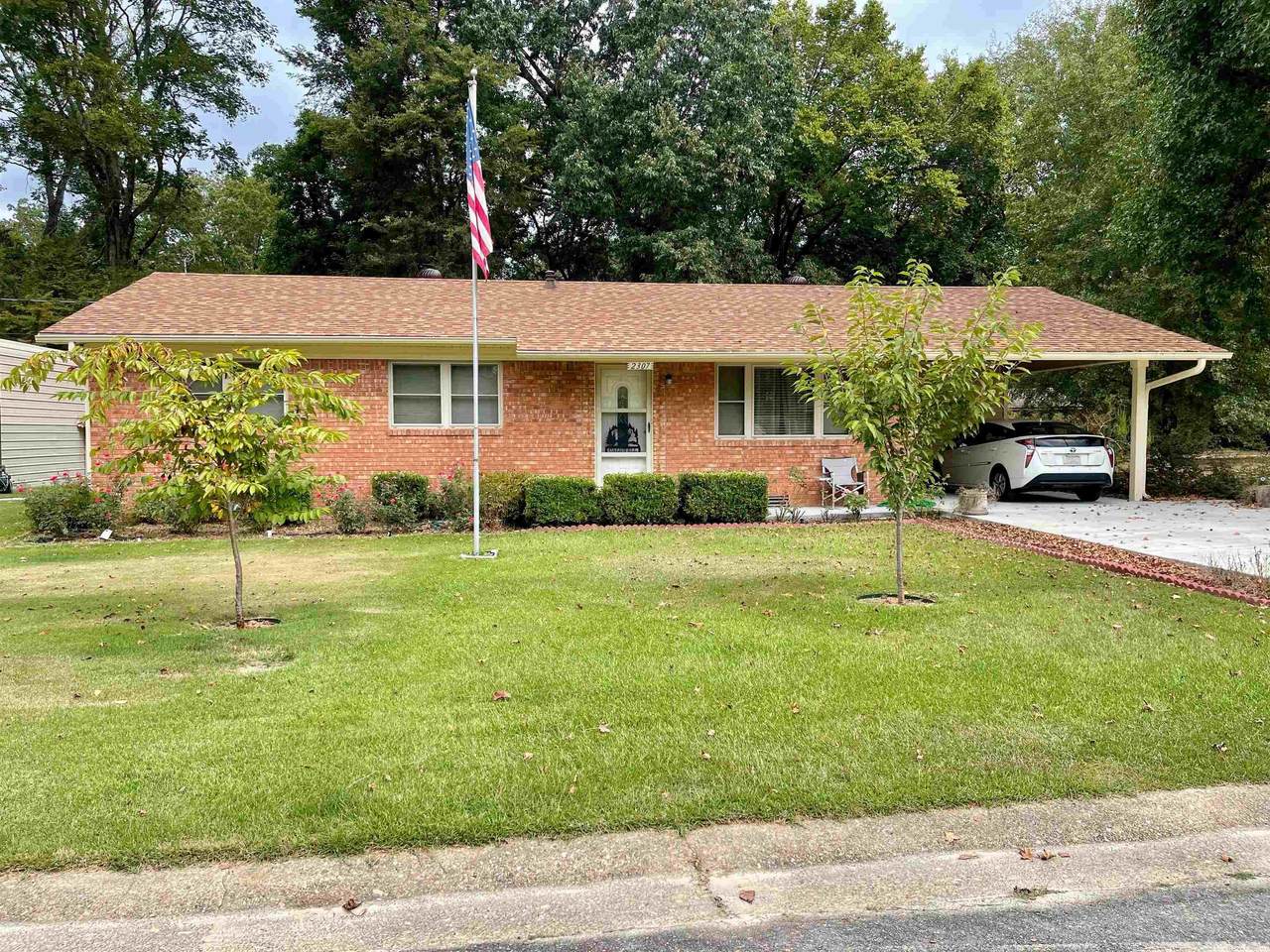 2307 Enwood - Photo 1
