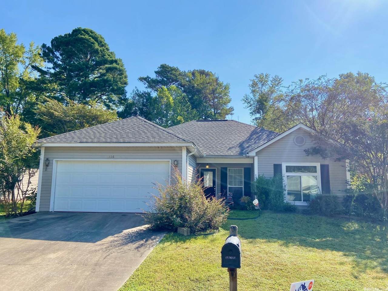 816 Coral - Photo 1
