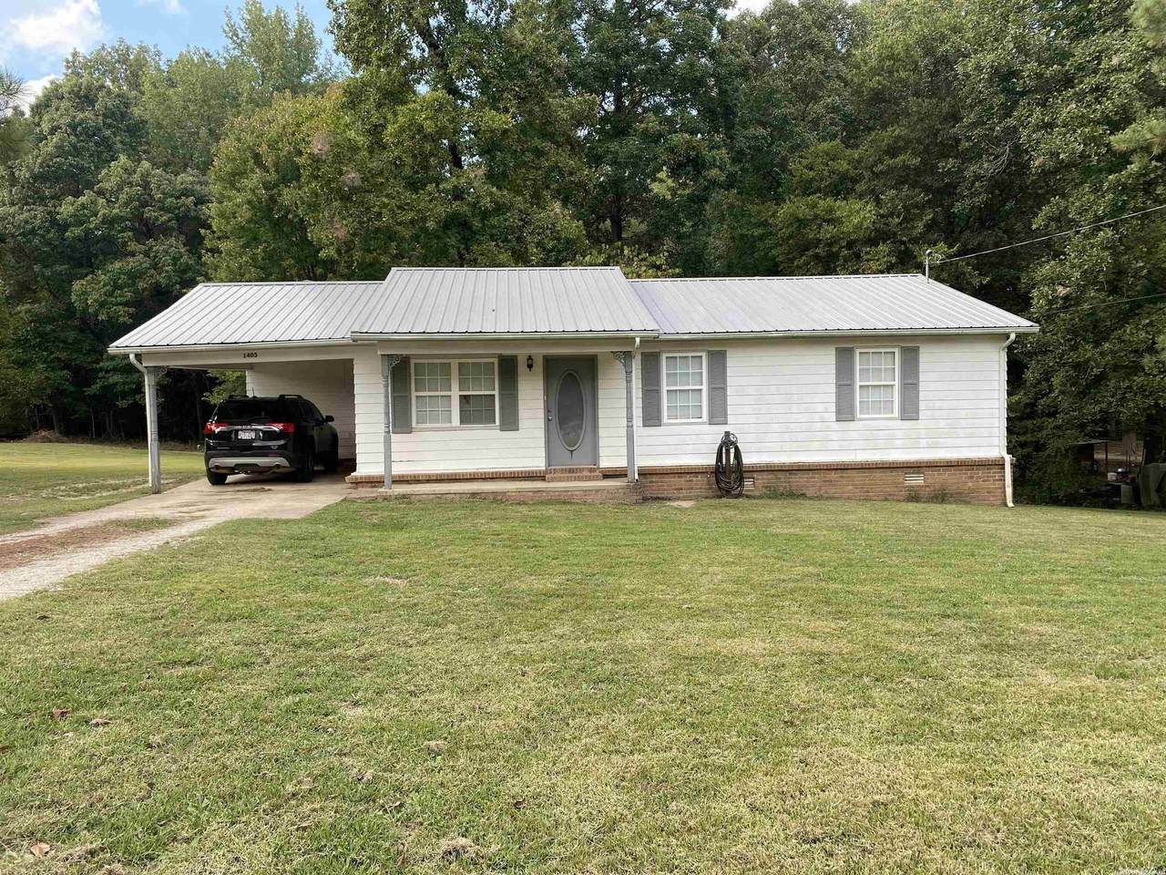 1405 Shady Grove - Photo 1