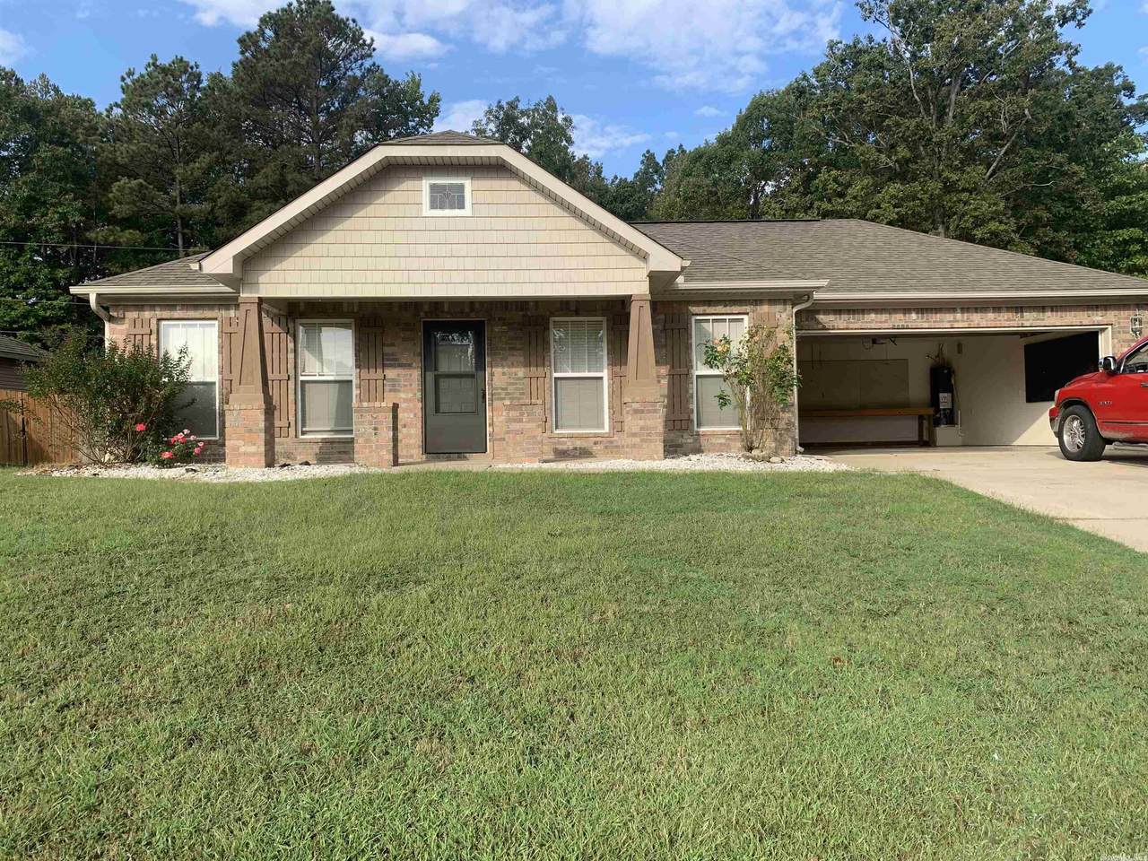 920 Heritage Cove - Photo 1
