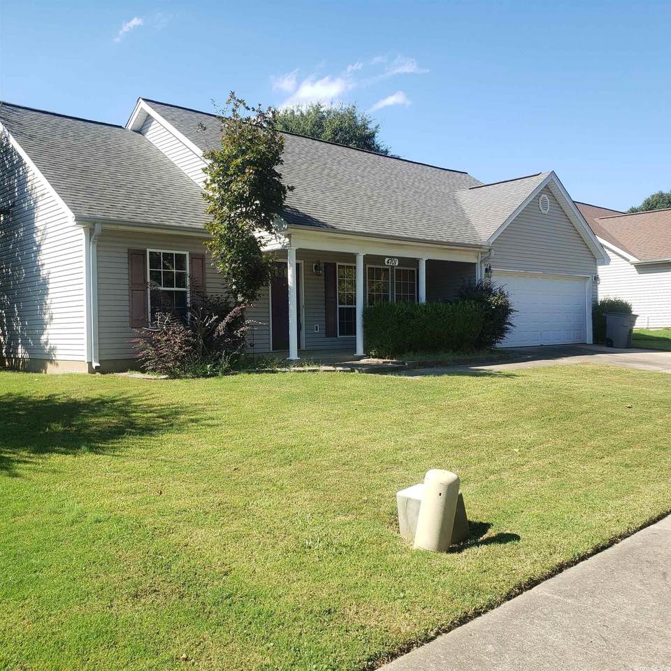 4701 Cliff - Photo 1