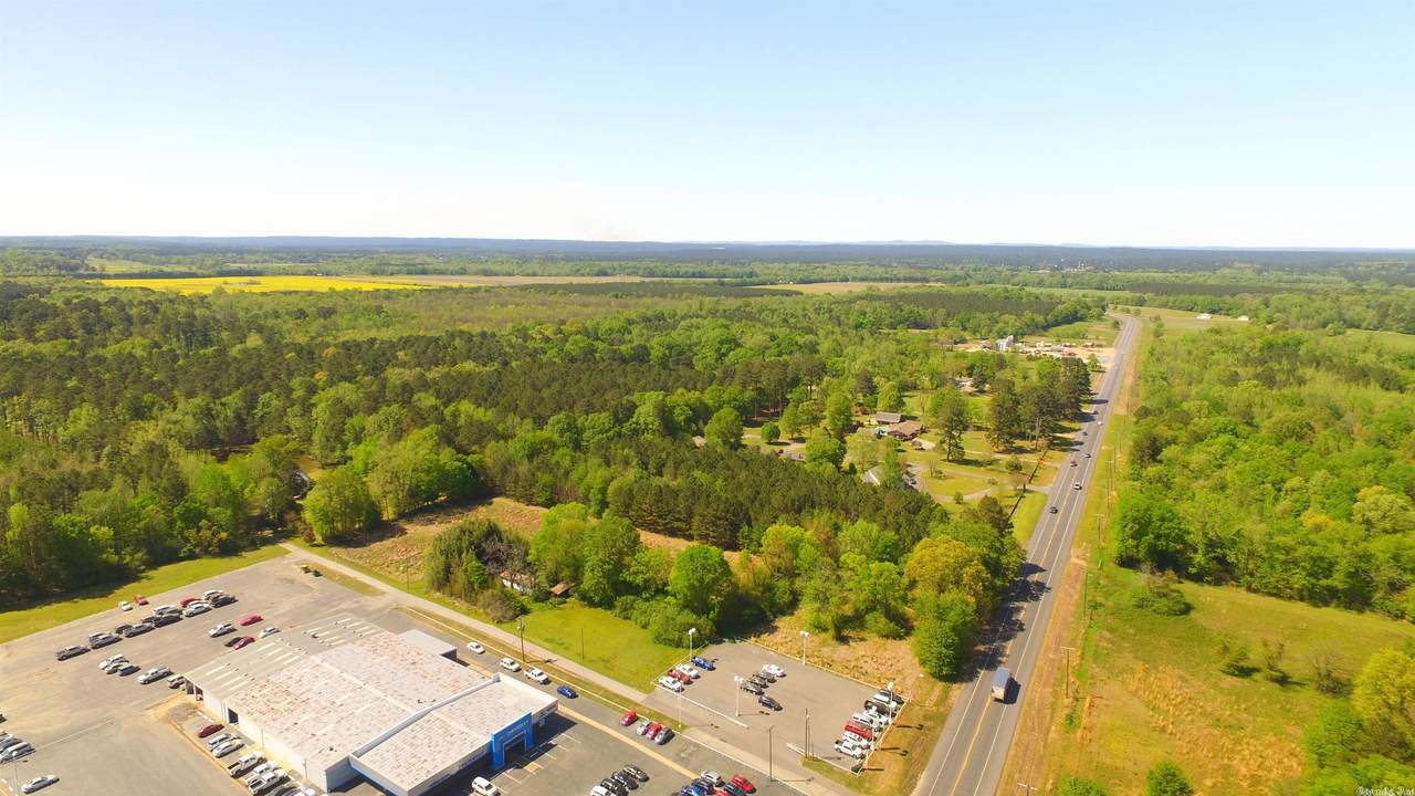 Cash & Highway 7 - Photo 1