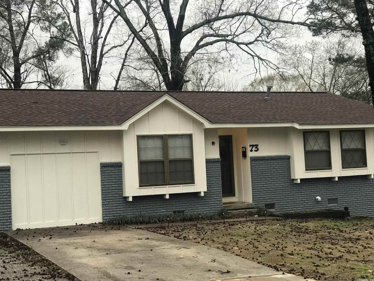 73 Windsor - Photo 1