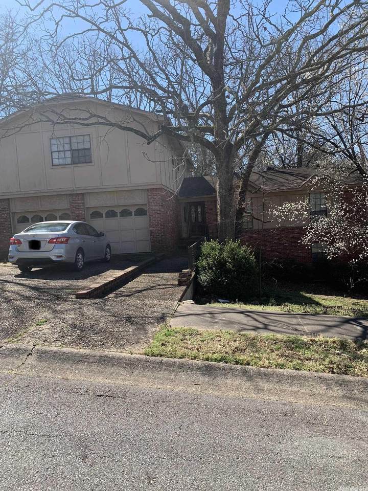 2517 Cedar Creek - Photo 1