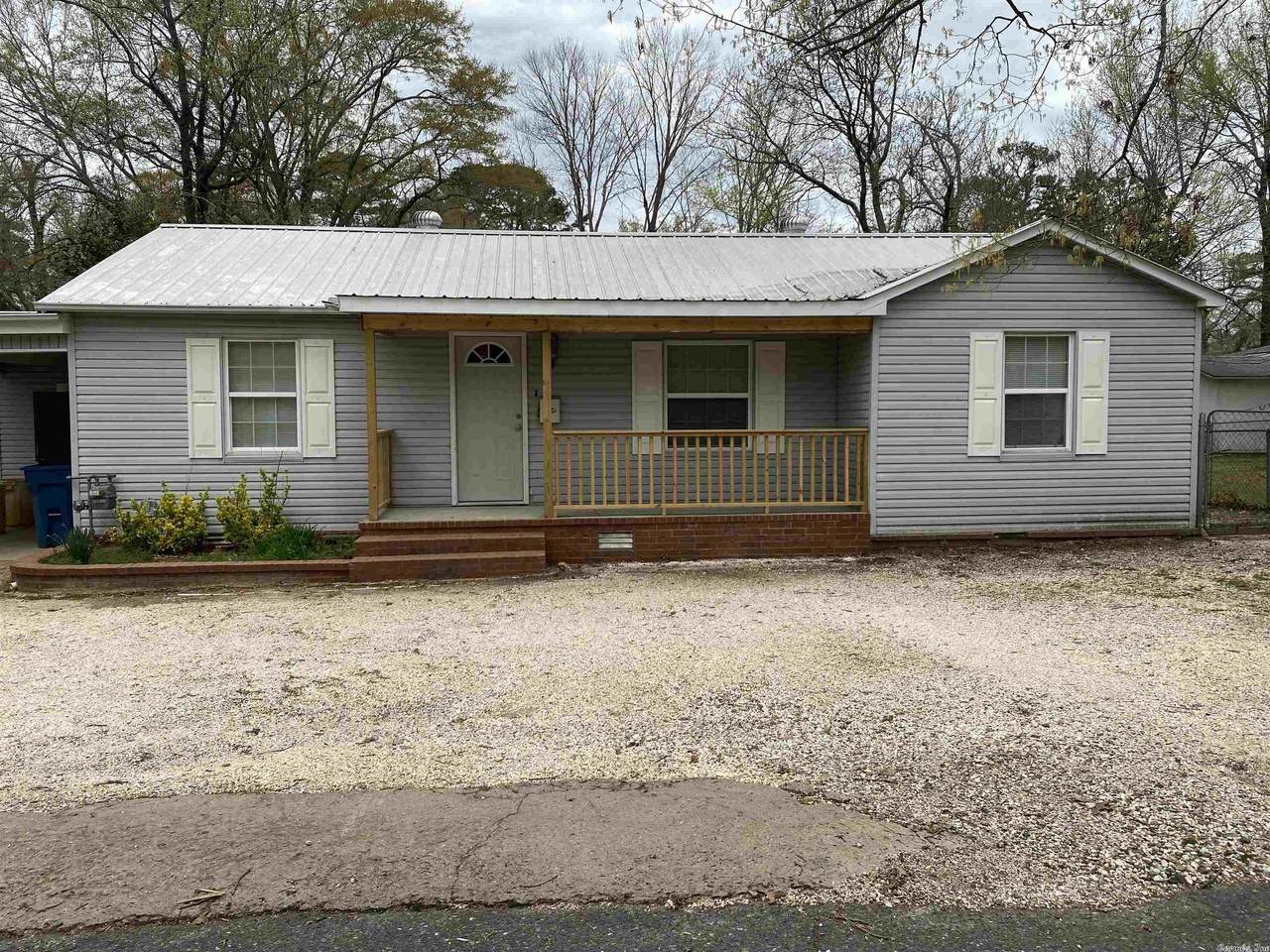 1612 Grant - Photo 1