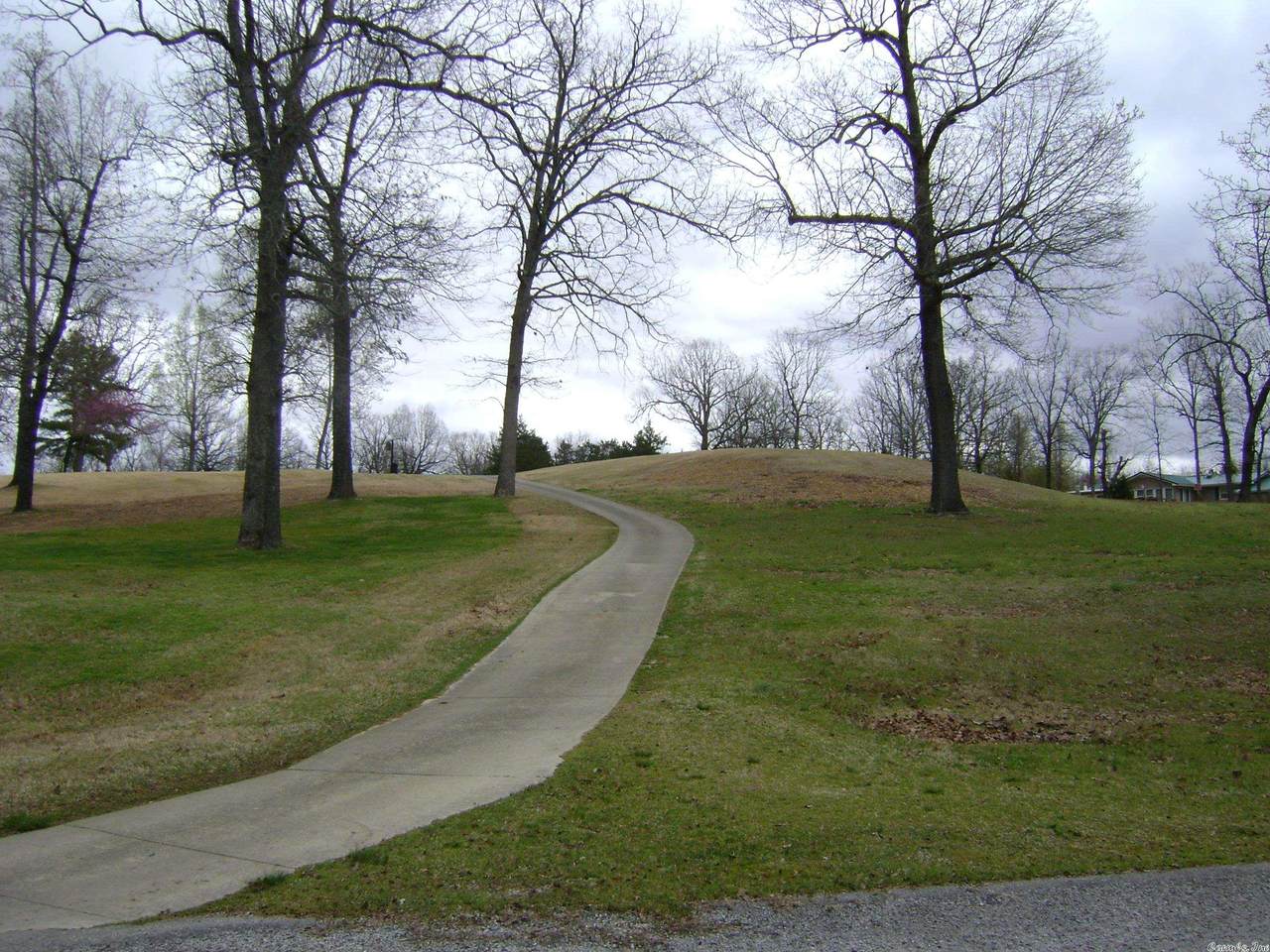 301 West Lansing Drive - Photo 1