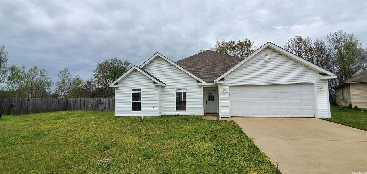 4501 Showalter Cove - Photo 1
