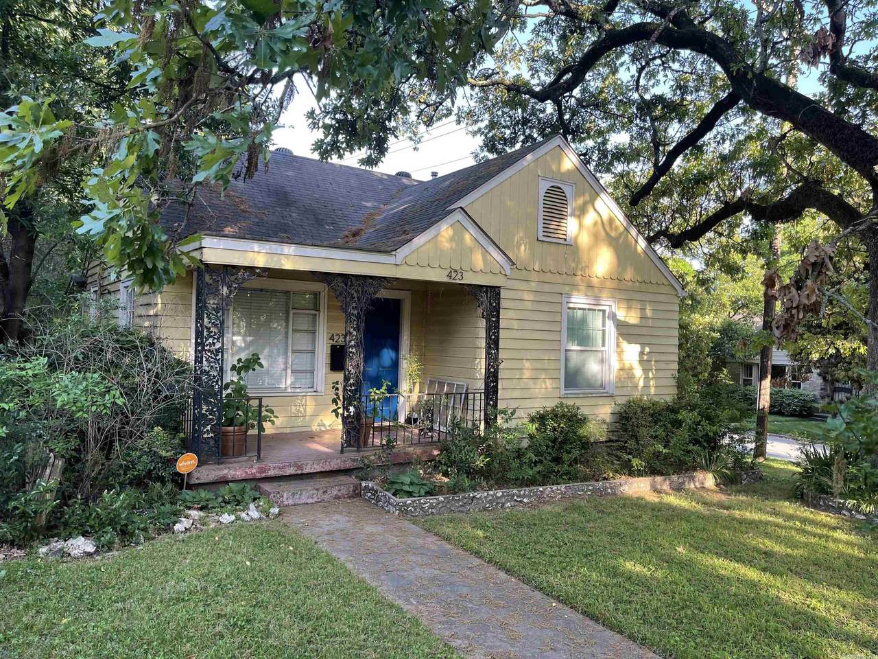 423 Fountain - Photo 1