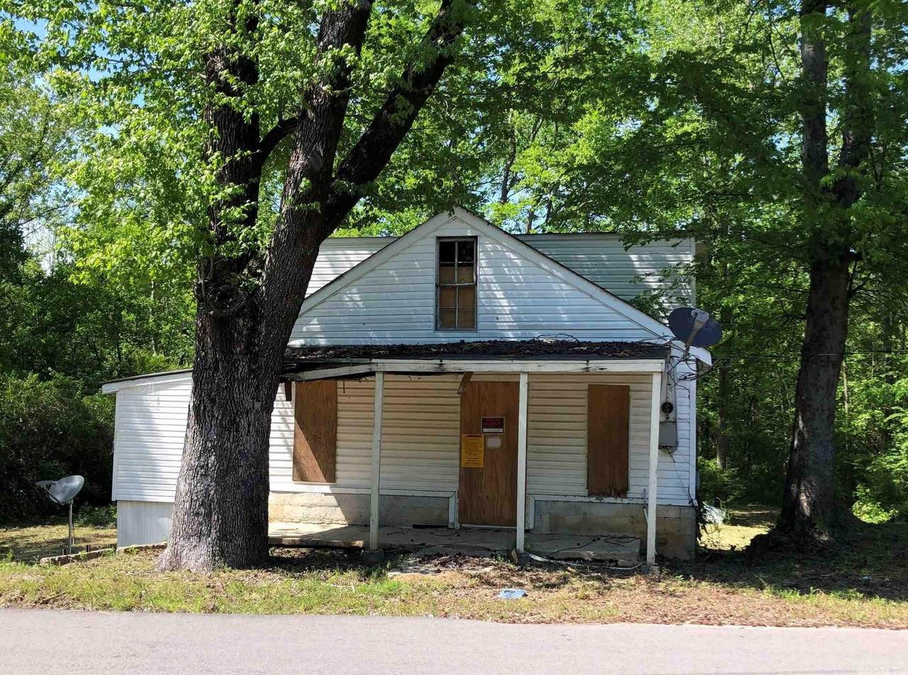 706 Palm - Photo 1