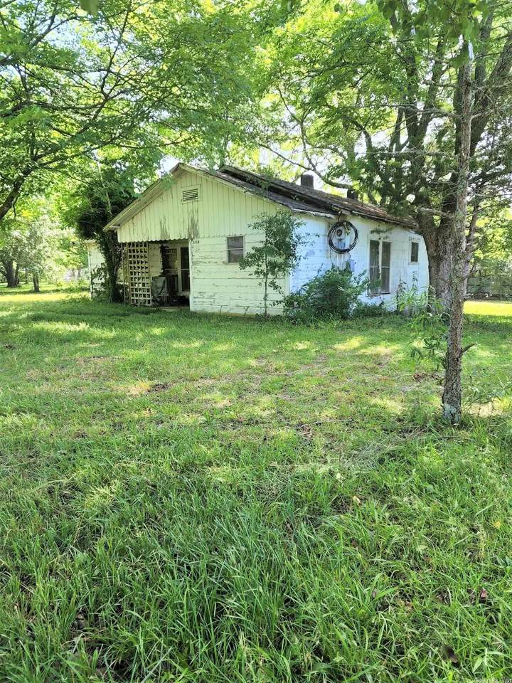 111 Polk - Photo 1