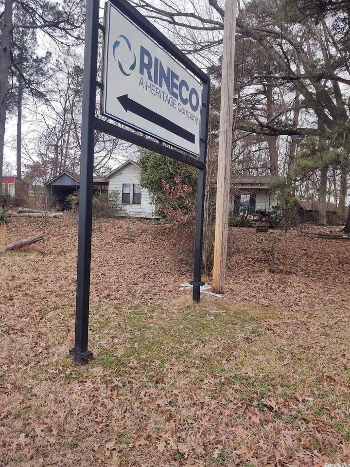 1809 Hwy 229 - Photo 1
