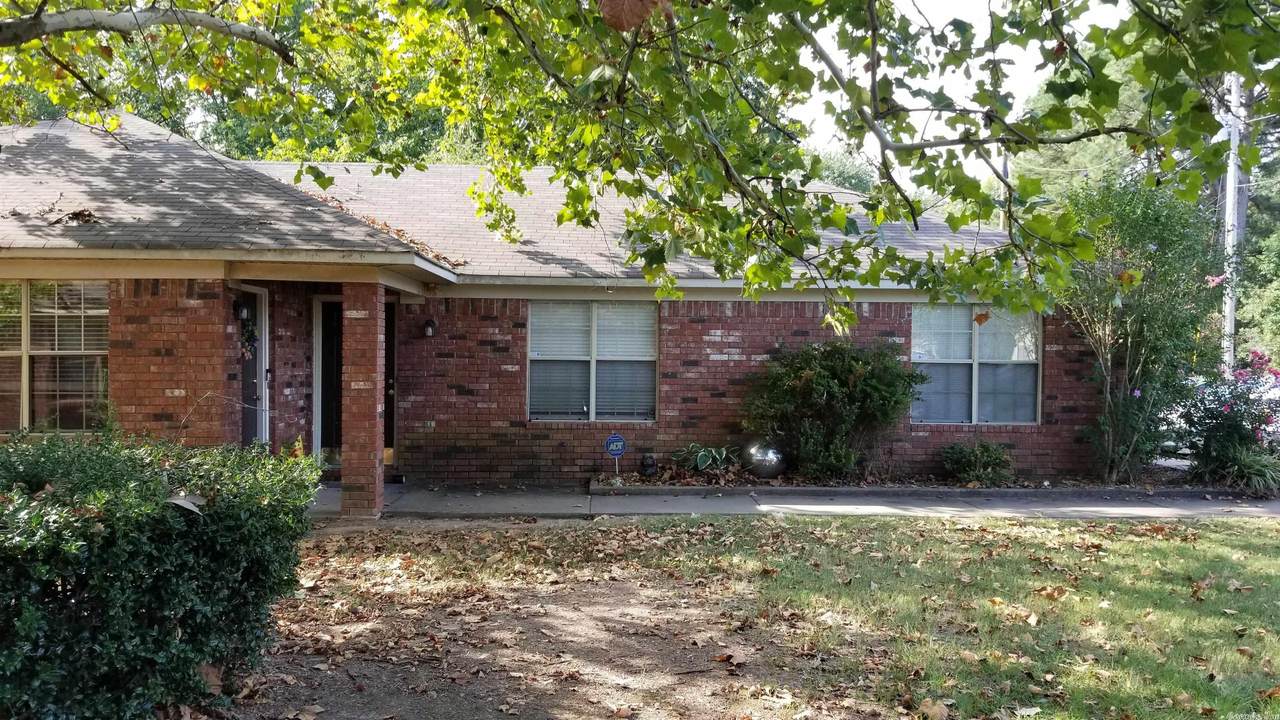 424 South Davis Street - Photo 1