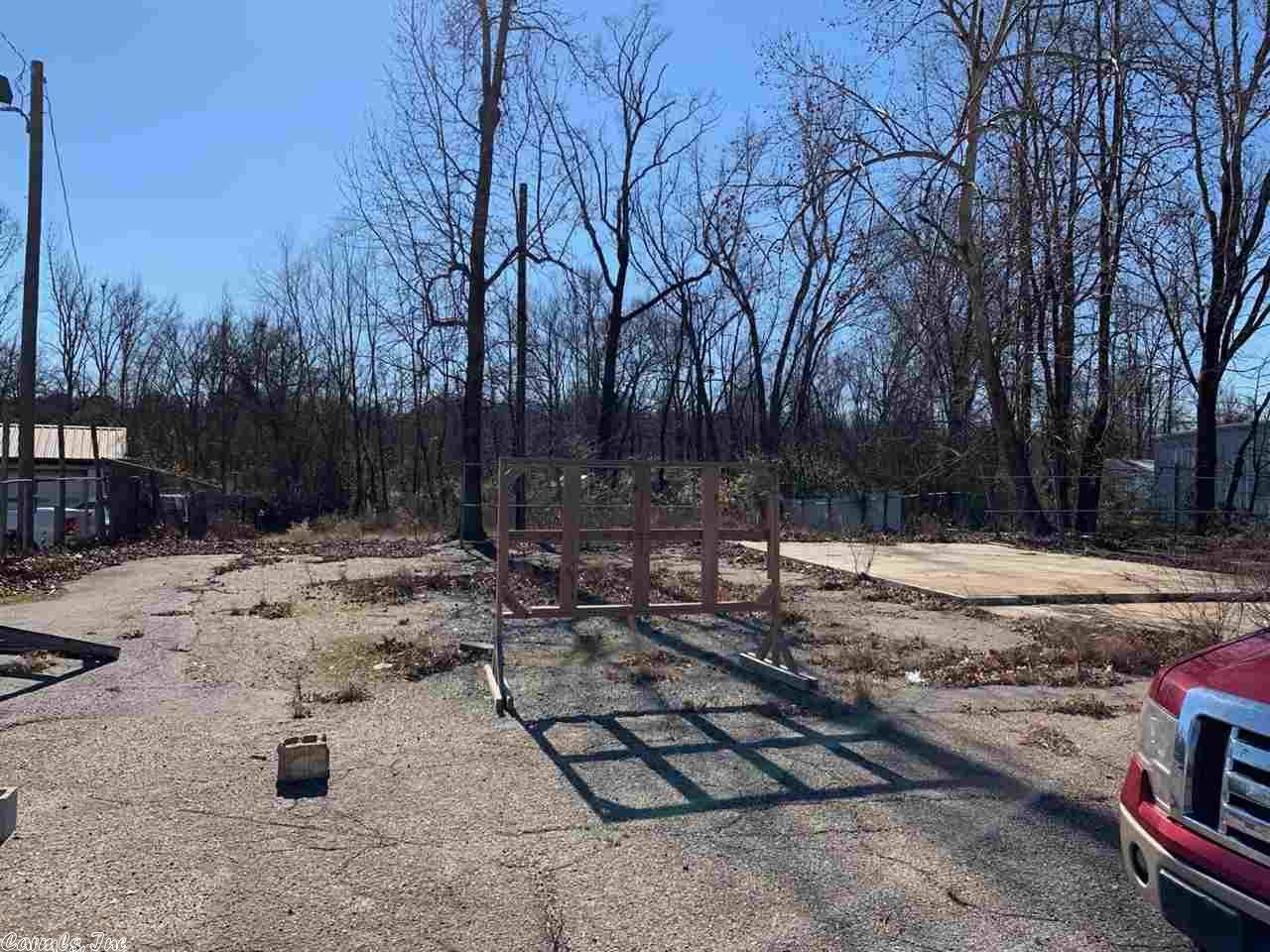1313 Edison - Photo 1