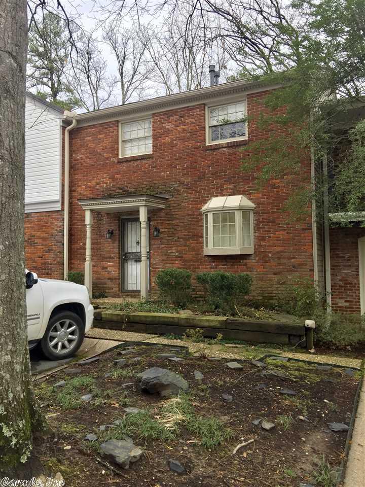 12 Kingsbridge - Photo 1