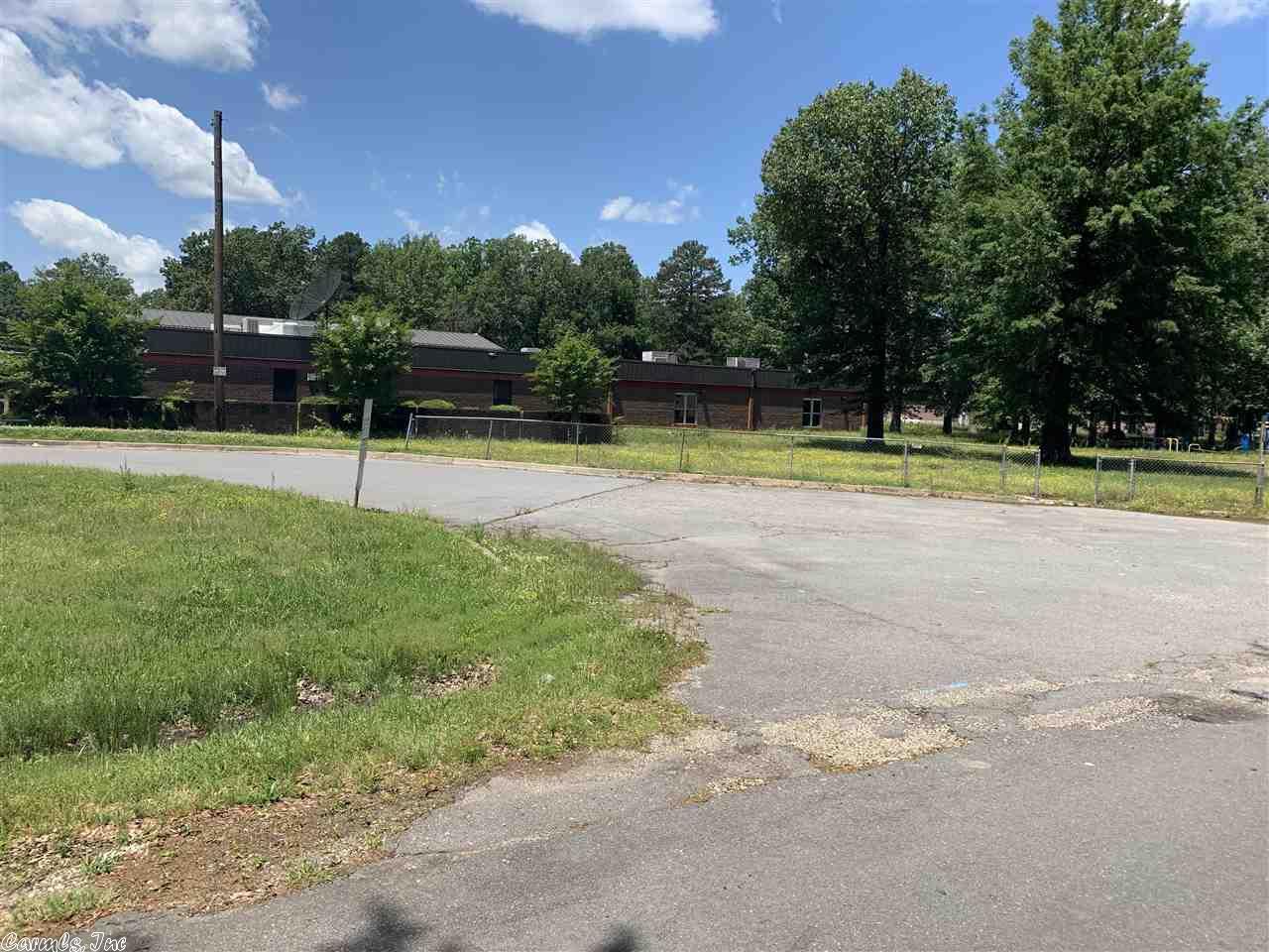 1519 Indiana - Photo 1