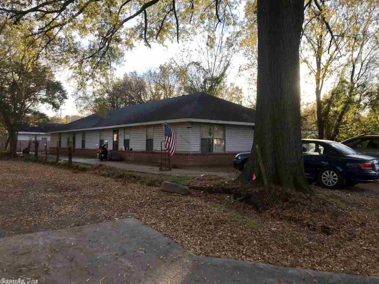 816 35th - Photo 1