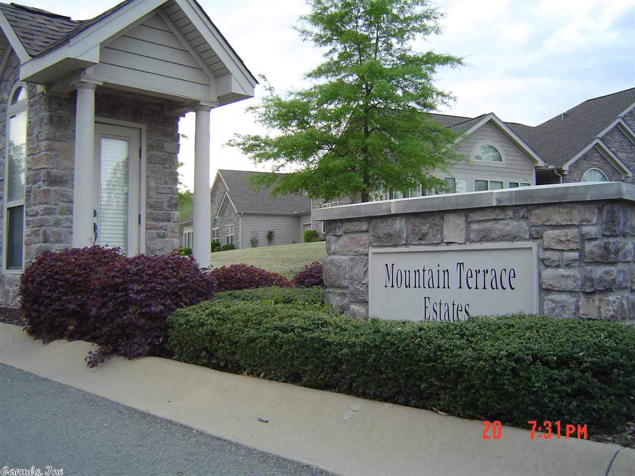 152 Mountain Terrace - Photo 1