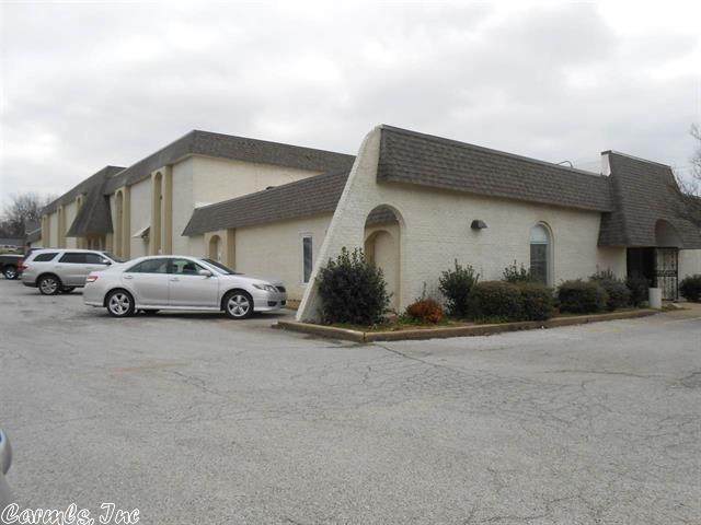 1000 Caraway Suite 204 - Photo 1