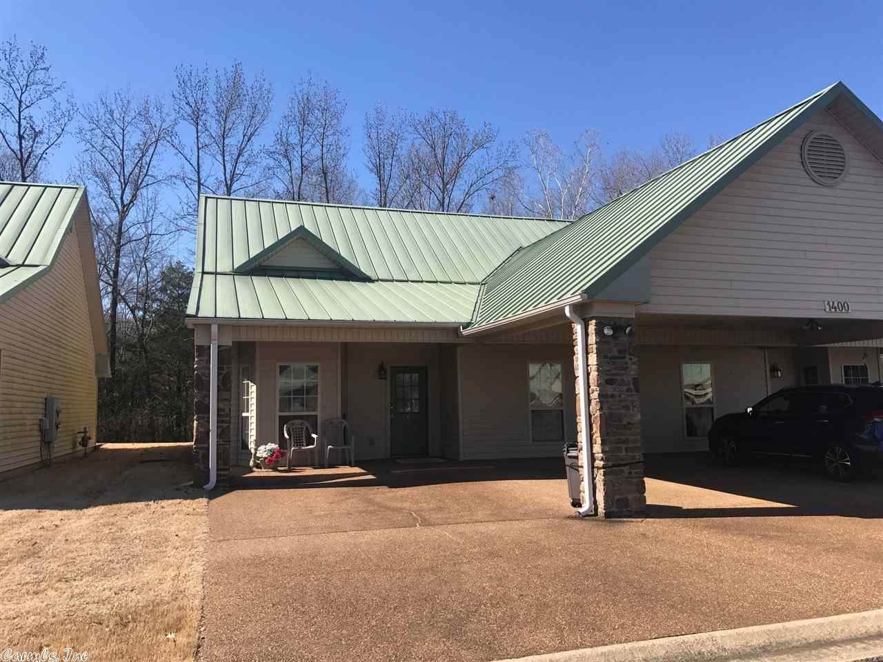 1400 Sage Brush Way - Photo 1