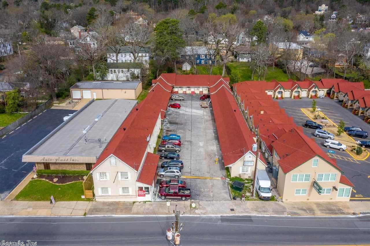 642 Ouachita - Photo 1