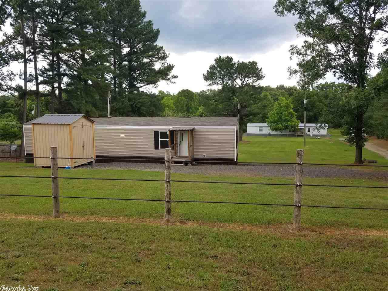 1814 Maddox - Photo 1