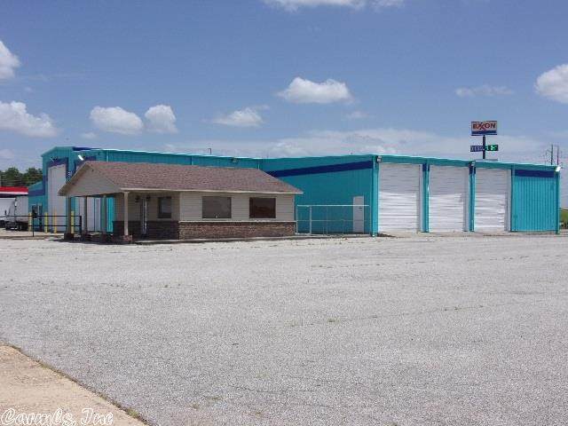 5711 Commerce Square - Photo 1