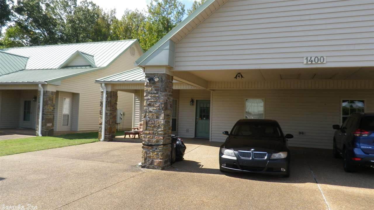 1400 Sage Brush Way - Photo 1