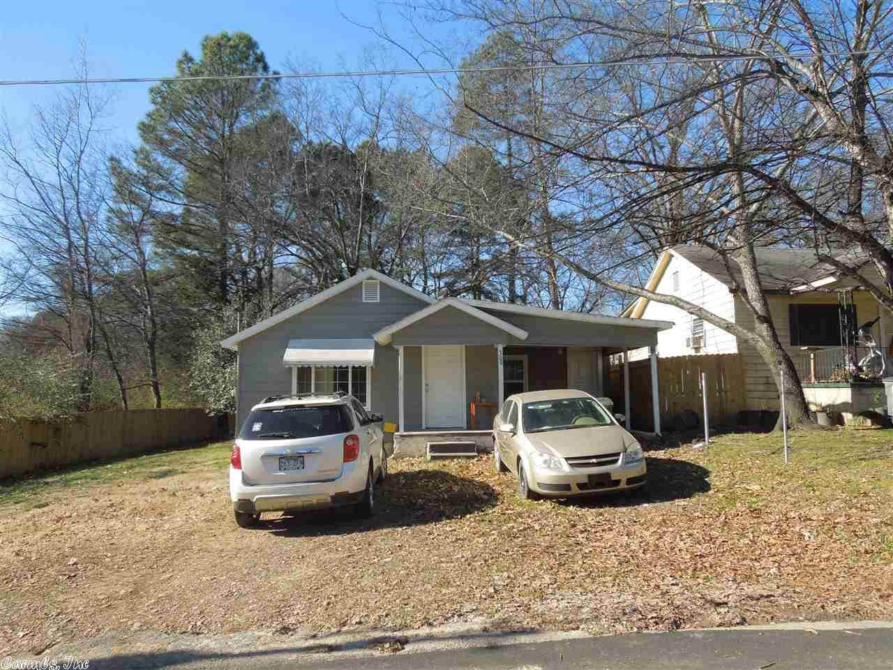 309 Cooper - Photo 1