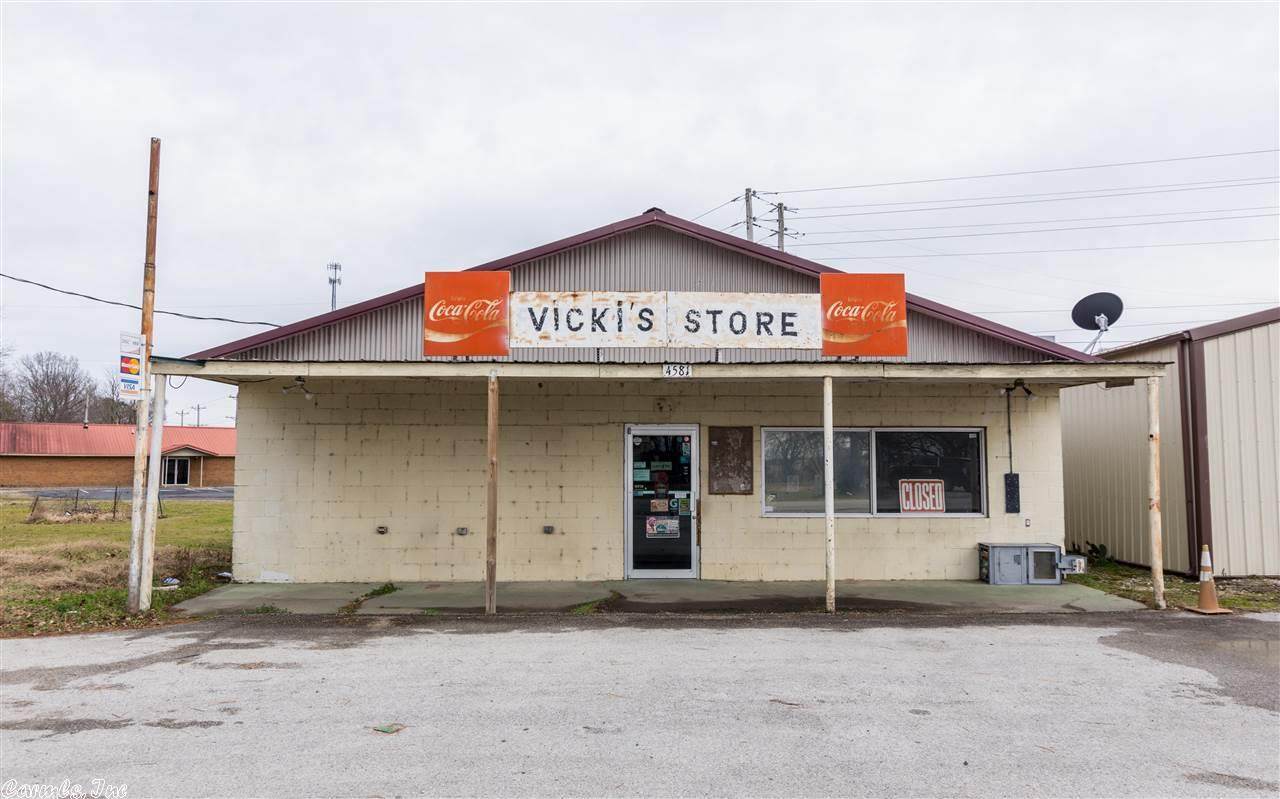 4581 Highway 18 - Photo 1